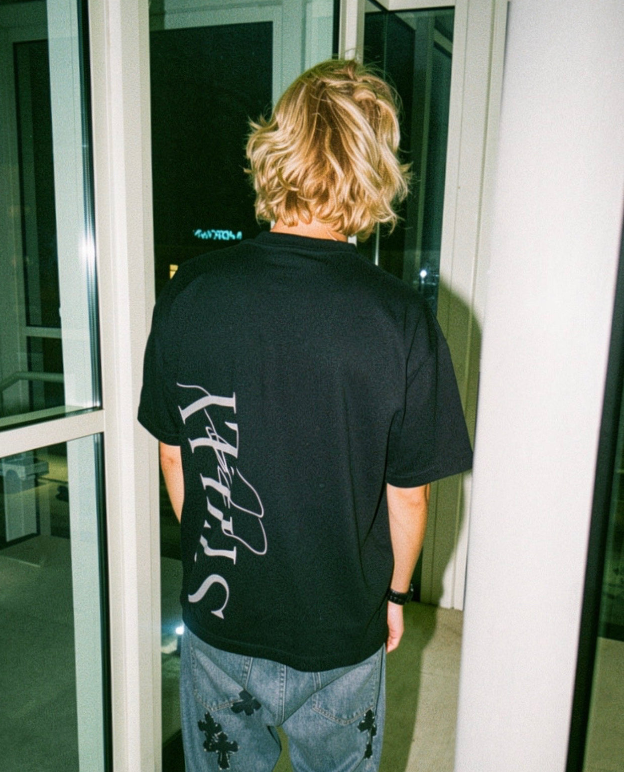 Oversized Signature Black T-shirt
